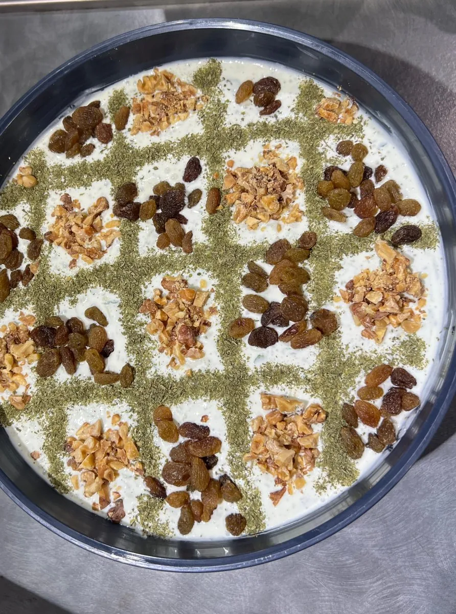 Mast O'Khiar (Yogurt and Cucumber Dip)
